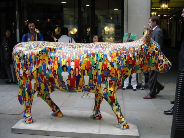 Another people cow, spotted on Jermyn Street during the Queen's Jubilee Celebration